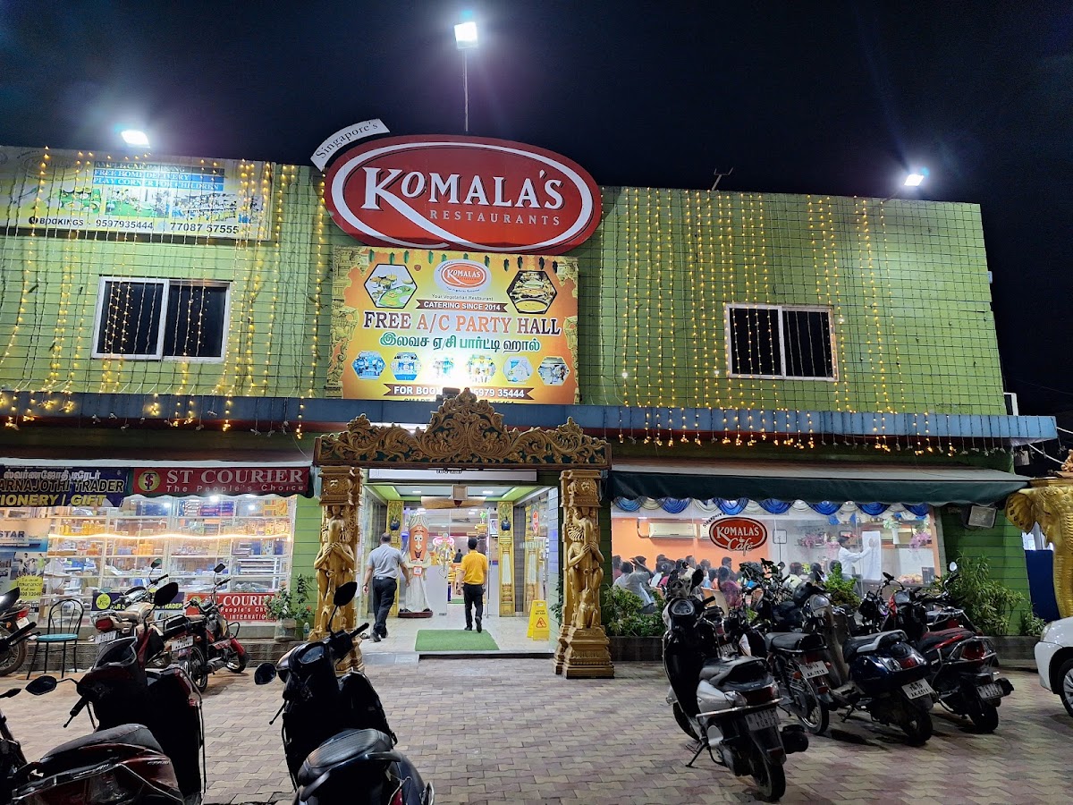 Singapore's Komala's Restaurants(Pure Vegetarian)